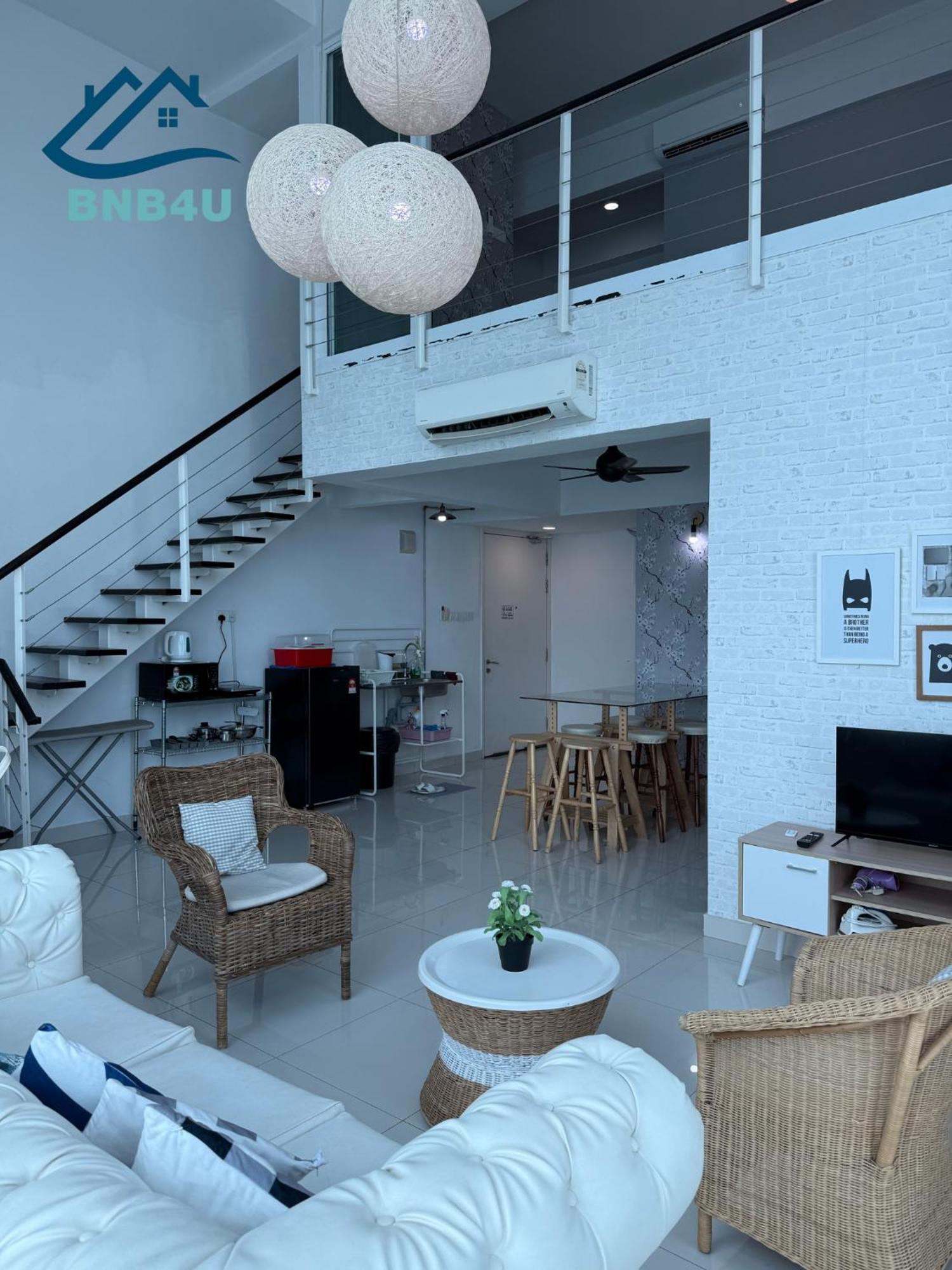 Duplex Seaview Comfort Stay In City By Iz George Town Exterior photo