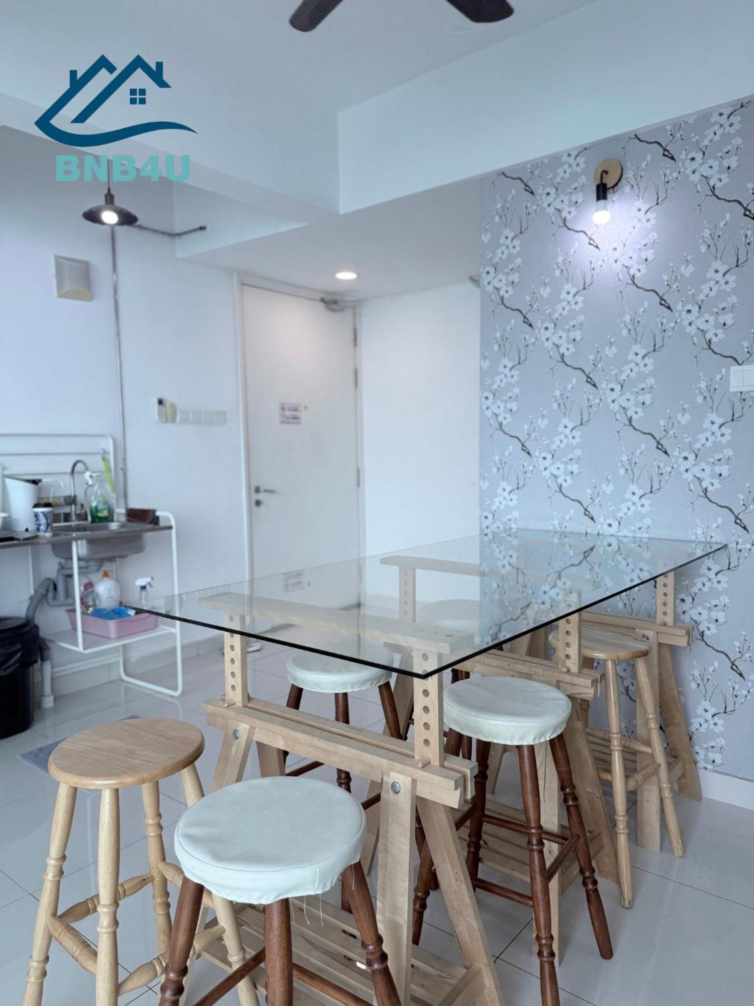 Duplex Seaview Comfort Stay In City By Iz George Town Exterior photo