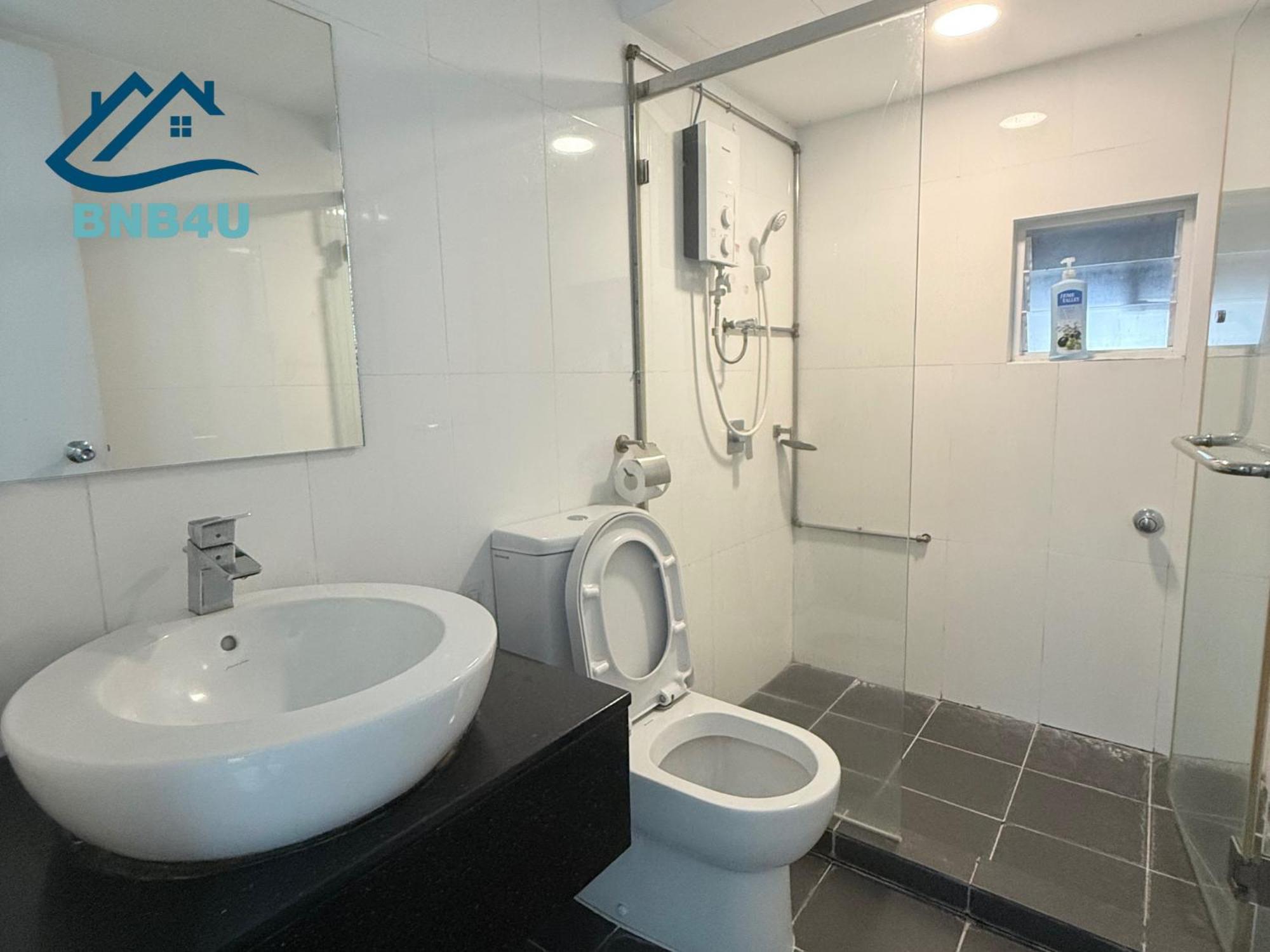 Duplex Seaview Comfort Stay In City By Iz George Town Exterior photo