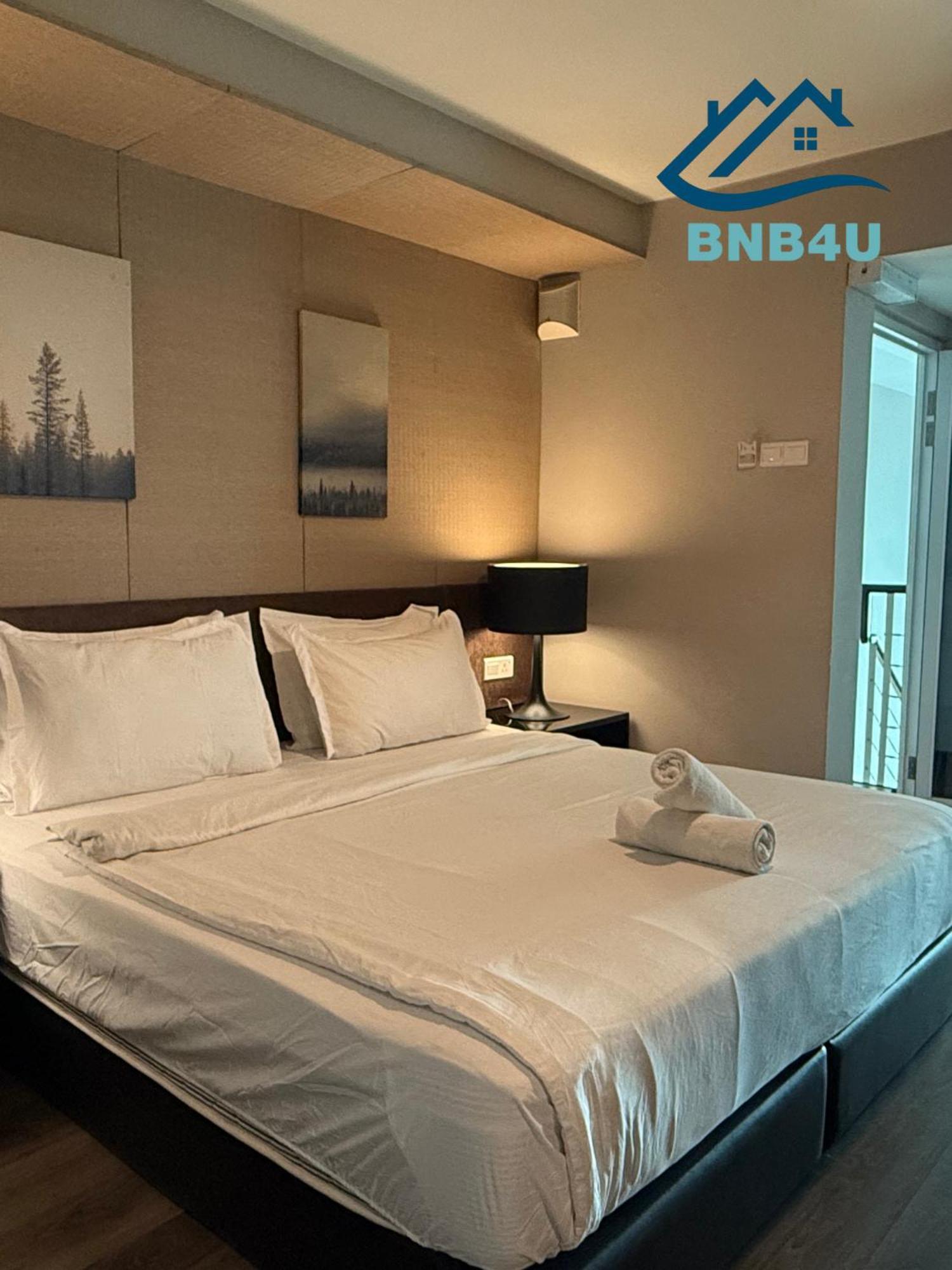 Duplex Seaview Comfort Stay In City By Iz George Town Exterior photo